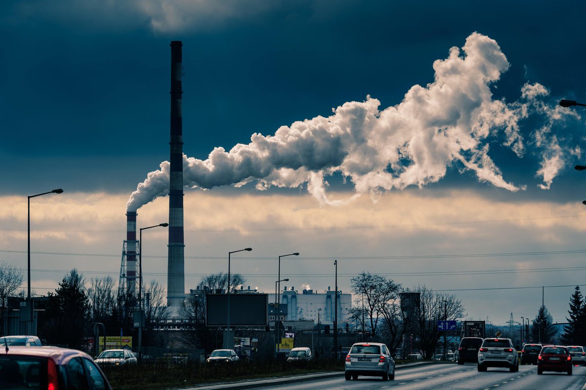 TridentWW's tweet photo. This weeks article by Trident Worldwide: COP26 discussions on the transport sector &amp; transport investment possibilities that can help to address climate change.

Follow this link:  ---https://t.co/qmEL7GFBzv

#transportation #transport #climatechange #cop26glasgow #netzerofuture https://t.co/vKdFqHSHlA