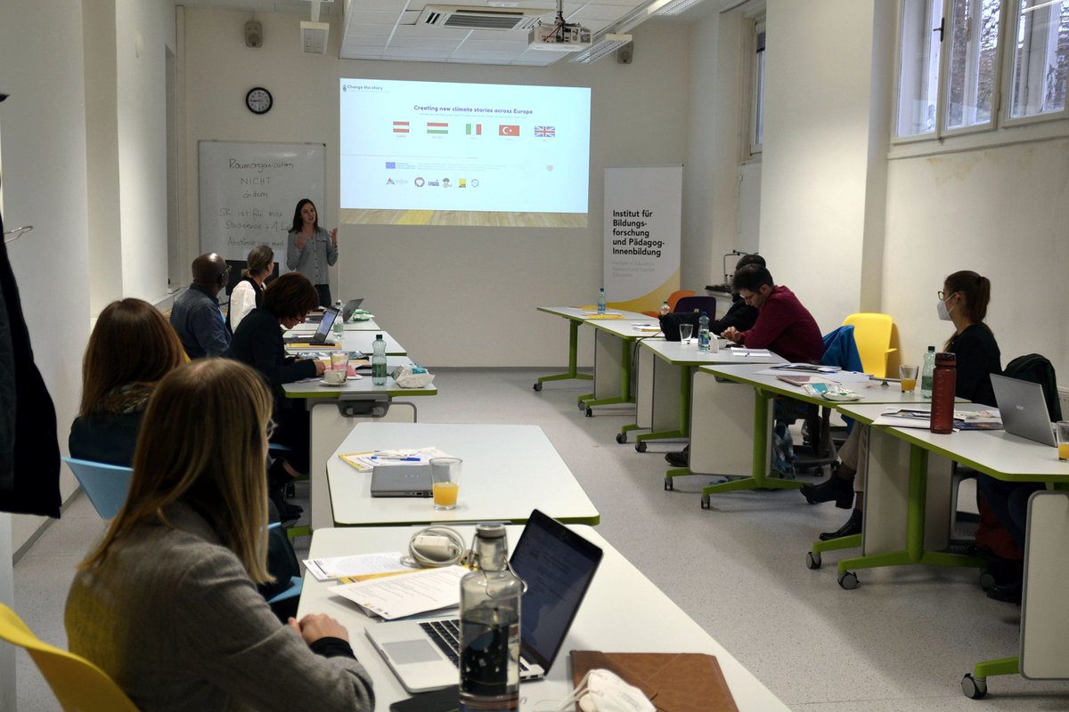 This week, we had the opportunity to present our project to our international guests from the University of Tartu (Estonia) and Halle-Wittenberg (Germany). We are looking forward to sharing our resources with teachers from their countries in order to #changethestory together 🌍