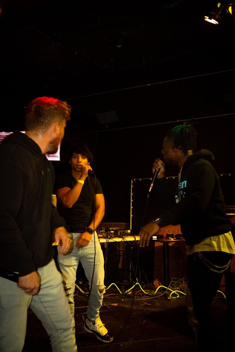 kickzmusic_'s tweet photo. Rockstar shit. 📸-@ulisses5555 @KBLondonn https://t.co/qNSnUHyTak