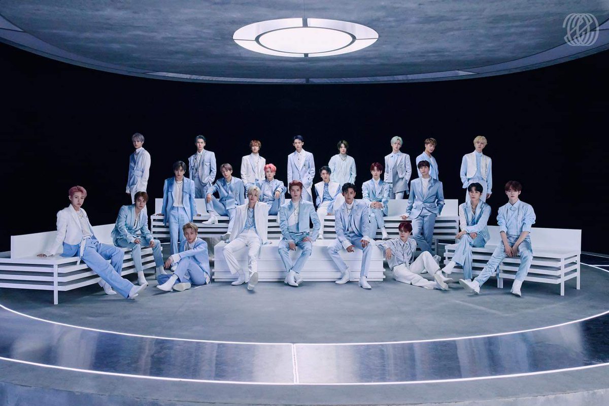 ViveAsiaMusica's tweet photo. #NCT estará de regreso como grupo completo #NCT2021 este 14 de diciembre con su tercer álbum #Universe. 🤩🎶🎵

@NCTsmtown @NCTsmtown_127 @NCTsmtown_DREAM @WayV_official https://t.co/UEOhv7y3Em