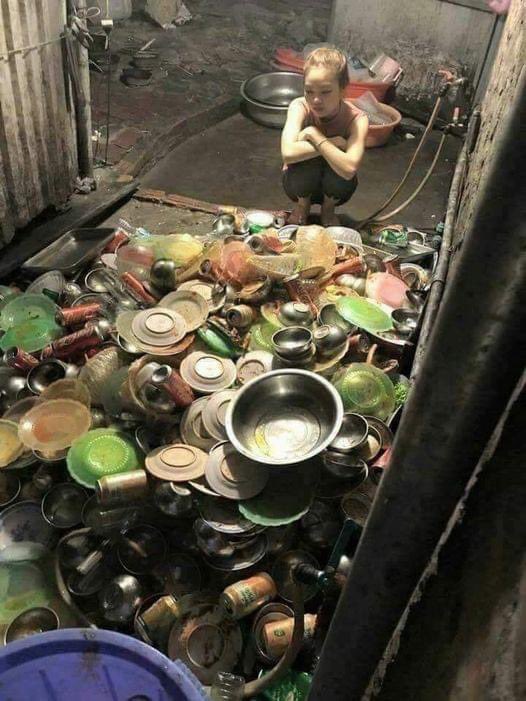 เพื่อนมาเราดีใจ เพื่อนกลับไปใครล้างจาน!!!!