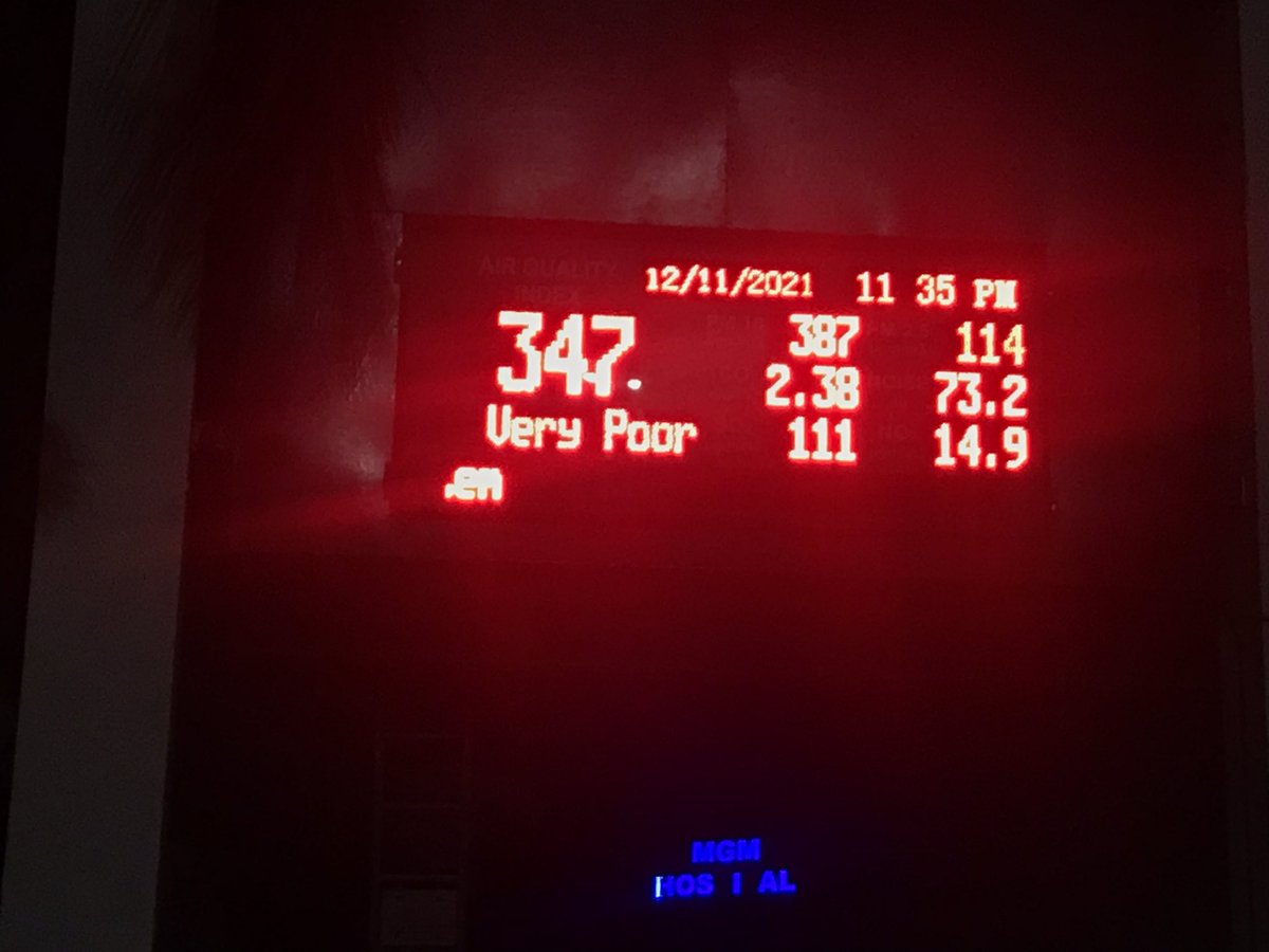 Fra_Kaz's tweet photo. #AirQuality deteriorates while the city (of Panvel) sleeps.
#AirPollution #PollutionDiaries #PanvelCity https://t.co/7TRA3Fhqxa