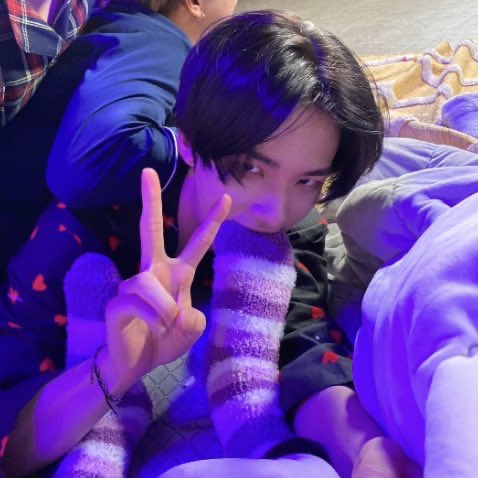 LixzilStay's tweet photo. Patas 🤙🏻 lo mejor de todo es que no es la foto más random de ellos jajajaj

I vote #straykids for Worldwide Fans' Choice Top 10 #MAMAVOTE https://t.co/UvRUsfVW5Y