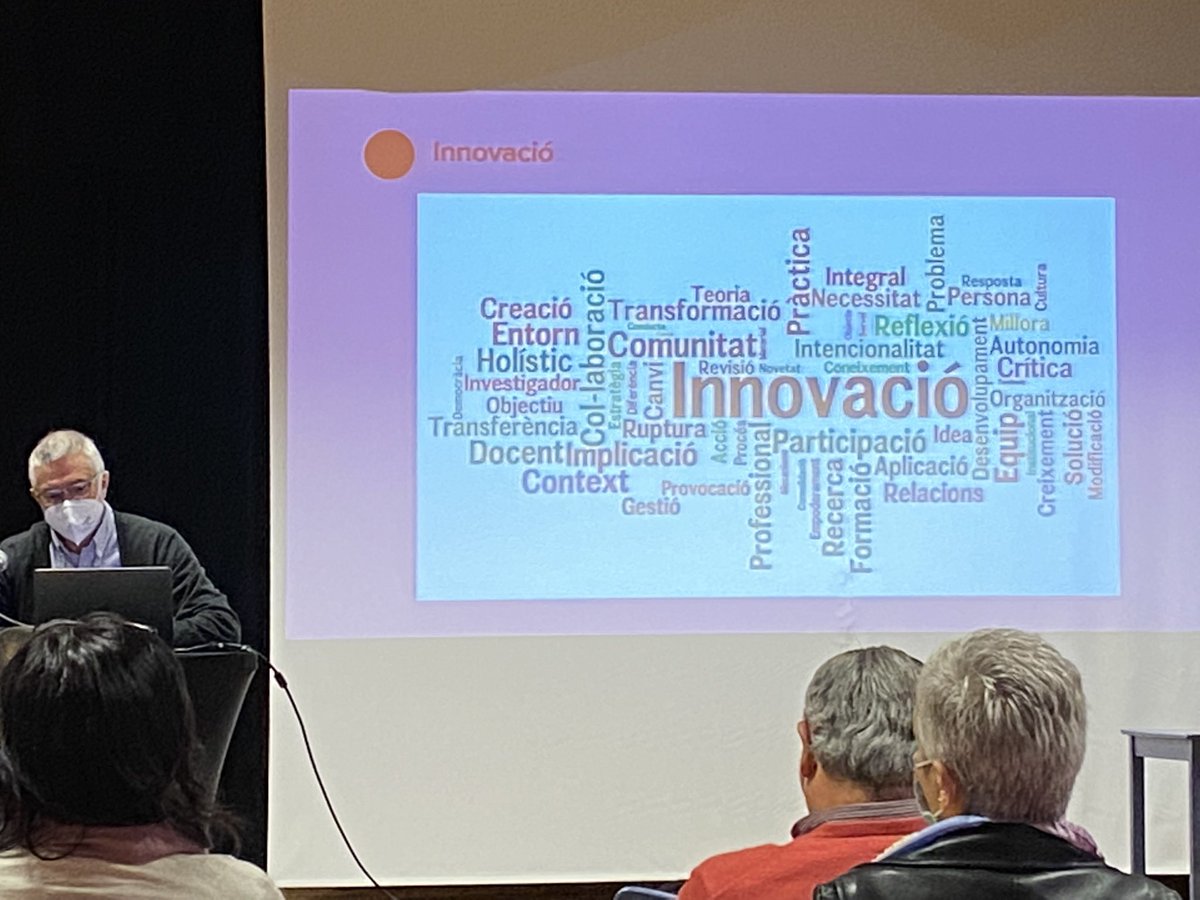 NaAliceWeber's tweet photo. Escoltant a en Miquel Oliver a la conferència inaugural de les jornades formatives i de debat, del #ConsellEscolarMallorca. Aprenem per innovar des de la reflexió, l’autocrítica, la responsabilitat i l’amor cap a l’Educació. https://t.co/BZStIXOmCq