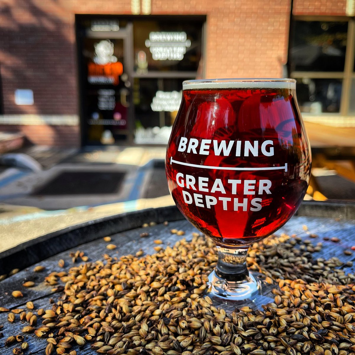 🍂 DIVATOR🍂

Aged 1 YR, our 10% Doppelbock rises from its long slumber a well-aged, strong, malty German lager boasting warm aromas of figs dipped in booze w/ rich flavors bread crust and brandy!

TASTING ROOM
F 12-10 SA 12-10 SU 12-8

@THESLIDEHUSTLE HOURS 
F 4-9 SA12-8 SU 12-8