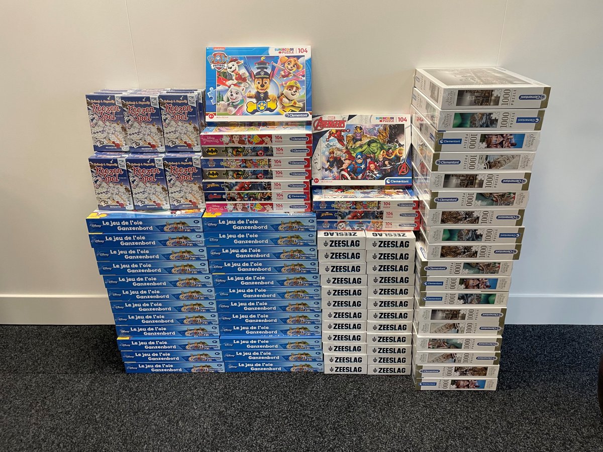 reggestad's tweet photo. Wij vinden dat ieder kind recht heeft op een cadeautje van #Sinterklaas.
Daarom hebben we besloten om ook dit jaar weer cadeautjes te schenken aan @VoedselbankMT. https://t.co/7gIALeEjuT