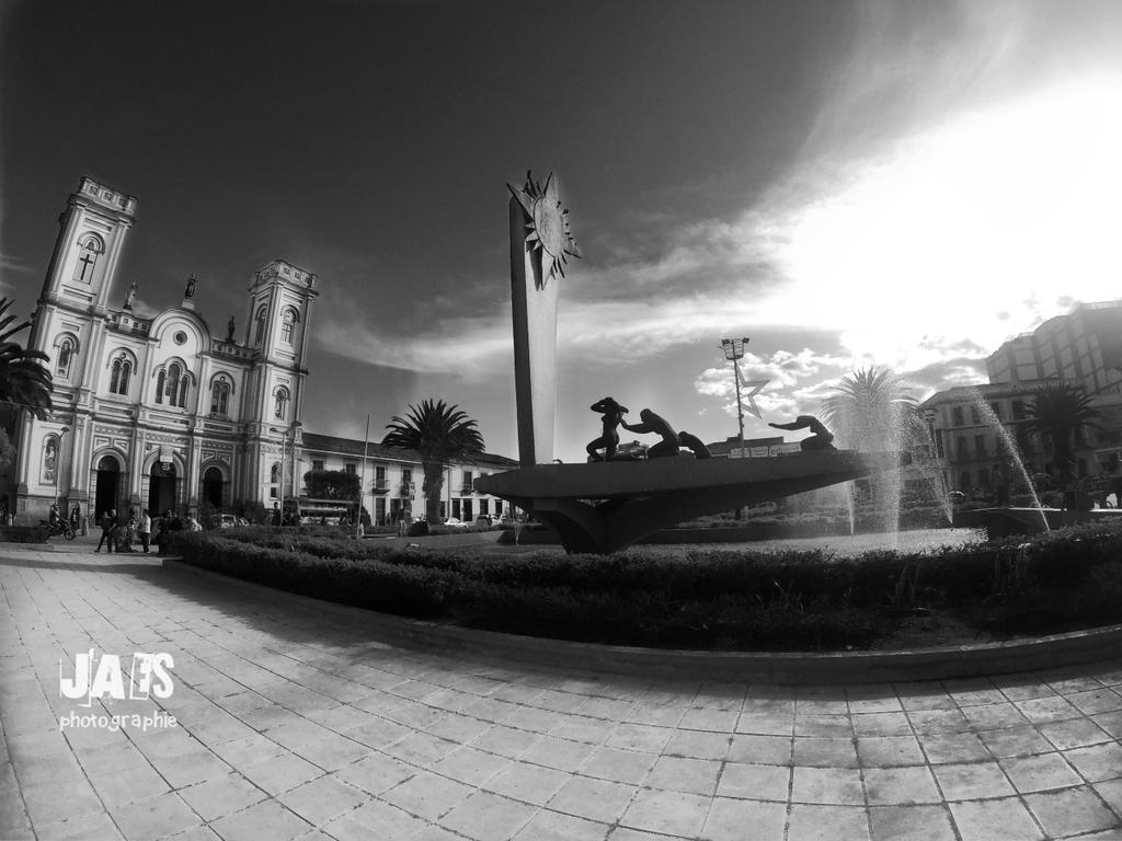 javi_1016's tweet photo. #Sogamoso π€ππ monumento a la raza, #Colombia π¨π΄ #photographie π· #goprophotos πΈ #goprocolombia #JAES https://t.co/lCbSzqxBgm