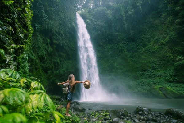 ByronDeLoor2's tweet photo. Los servicios ecosistemicos no solo aportan valor economico, sino tambien valor cultural y espiritual que nos brindan, donde es posible realizar actividades como el turismo y de esta manera nos permite conectar con la naturaleza a un nivel espiritual. https://t.co/WeDwvopsUC