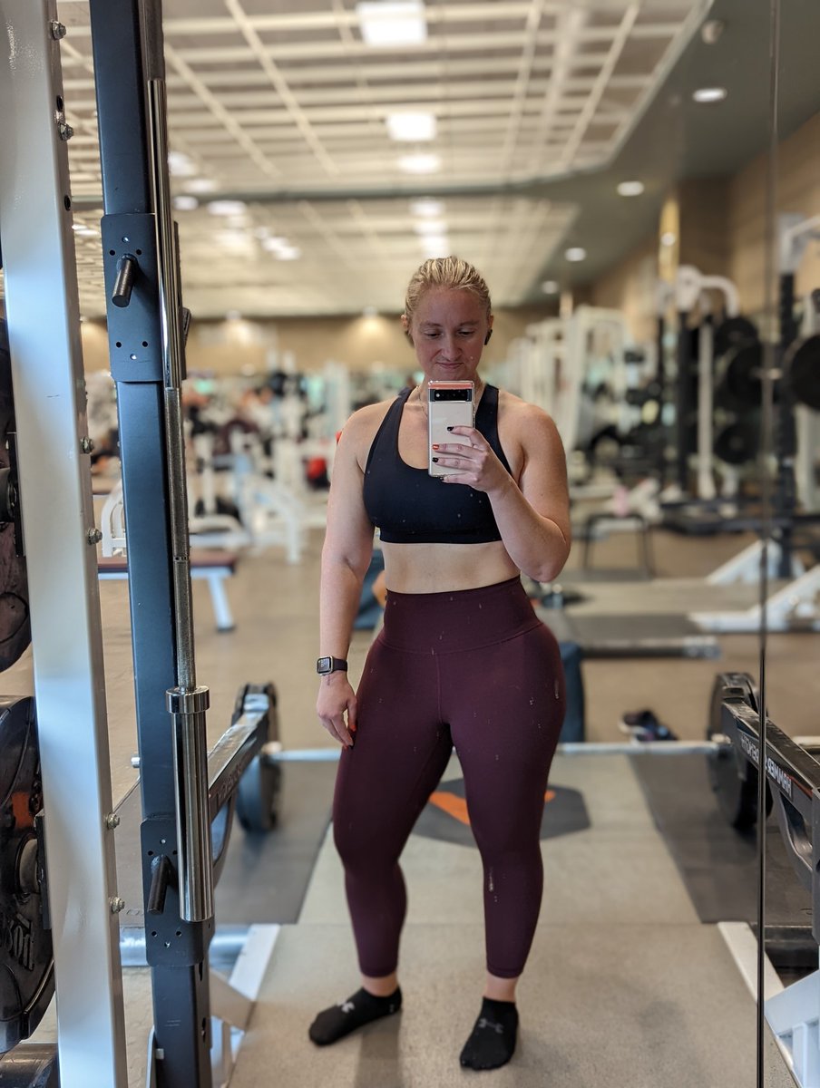 FitBlonde19's tweet image. I call this photo Friday but I should be wearing red in honor of #TaylorSwiftRed