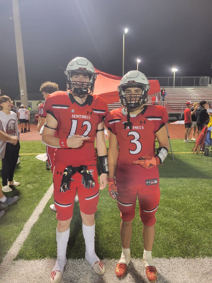 Playoff Game tonight! Everyone is 0-0 Last playoff push! Leave it all on the field <a href="/Jadonhumphries1/">Jadon Humphries</a> <a href="/QuentinOBrien7/">Quentin O’Brien</a> &amp; <a href="/ecssentinels/">Evangelical Christian School Football</a> 🏈#SentinelStrong