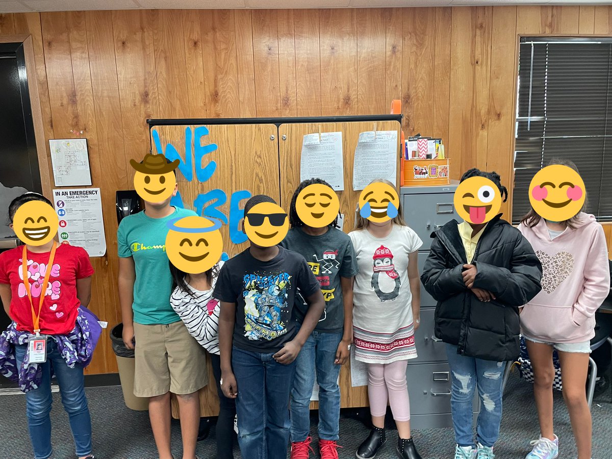 Ms_Ferrera's tweet photo. Celebrating all our 100’s on our Checkpoint! @cfisdfiest #CFISDspirit #TweetAThanks #WeAreOne @CFISD_ELAR2_5 #3rdisTheWord https://t.co/m4Lb4R7u30