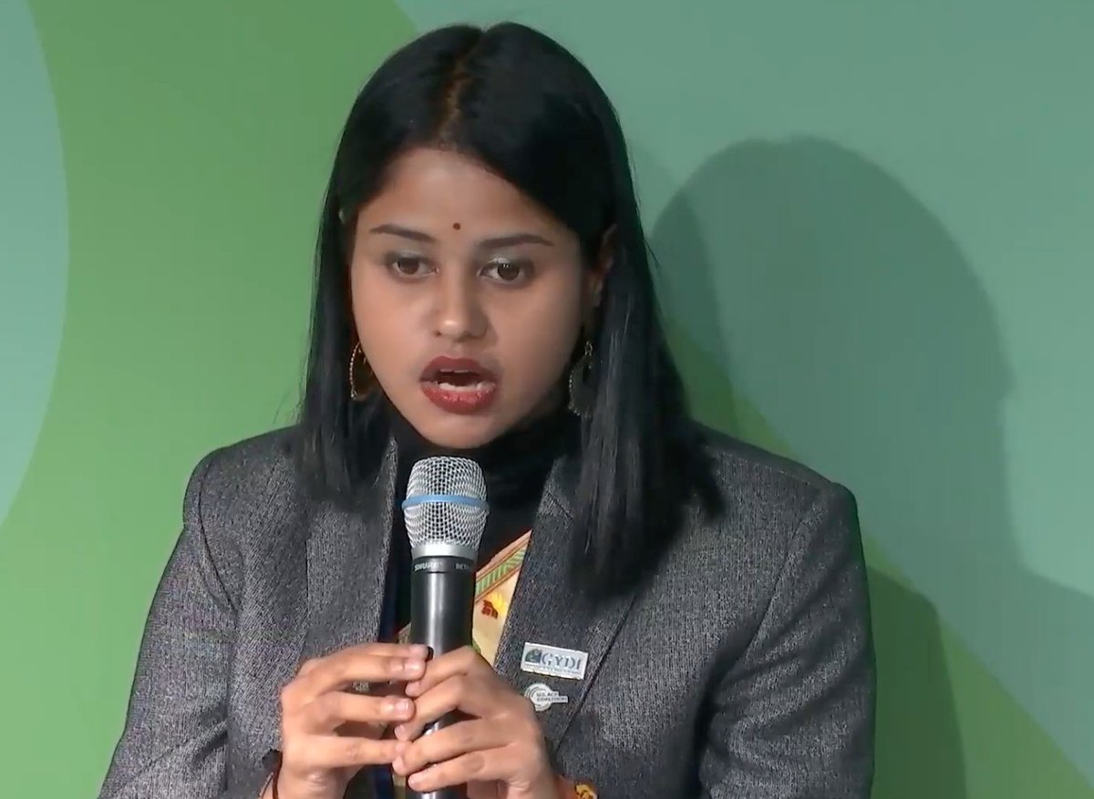 "Unless and until we are well aware about the negotiation process, unless and until we are given a seat in the decision-making process, nothing instrumental will happen."

- <a href="/DishaSa86754600/">Disha Sarkar</a> at a RCP side event on youth at #COP26

(Re) watch the session:
youtube.com/watch?v=xrtNL2…