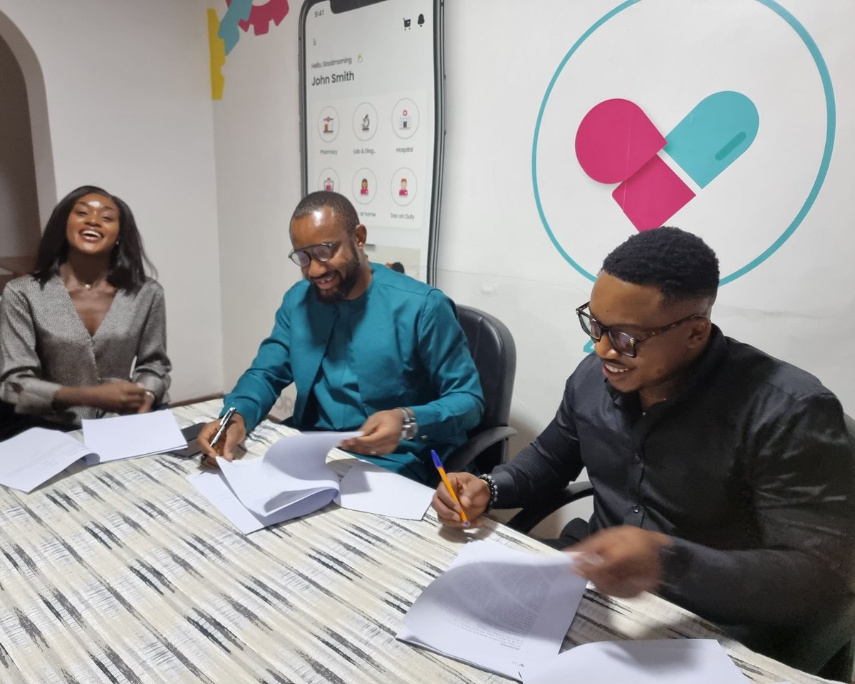 Guess who the latest brand ambassador in town is. You guessed right! Aproko Doctor! For @ZuriHealth

Let's do big things!
