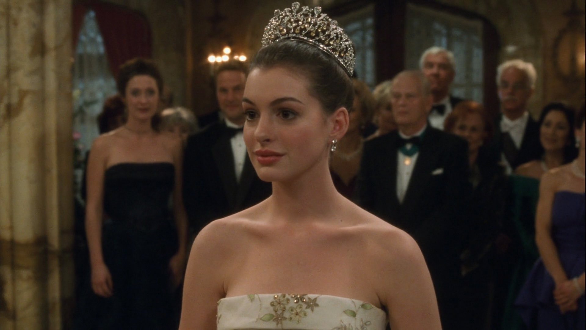 Happy birthday a la única princesa que le haría reverencia, a mi hermosa Anne Hathaway  