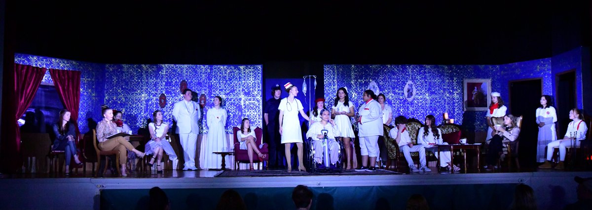 🎭FALL PLAY PERFORMANCE WEEKEND
Murder's in the Heir
📍CHS Oppold Gymnasium
⏰ Friday 7 p.m., Saturday 7 p.m., Sunday 2 p.m.
🎟️ $7 Adults, $5 Students. Available at the entrance on performance dates only.
<a href="/CVCS_Waterloo/">Cedar Valley Catholic Schools</a> <a href="/ColumbusSailors/">Columbus Catholic High School</a> <a href="/TheatreColumbus/">Columbus High School Speech & Theatre - W'loo, IA</a>