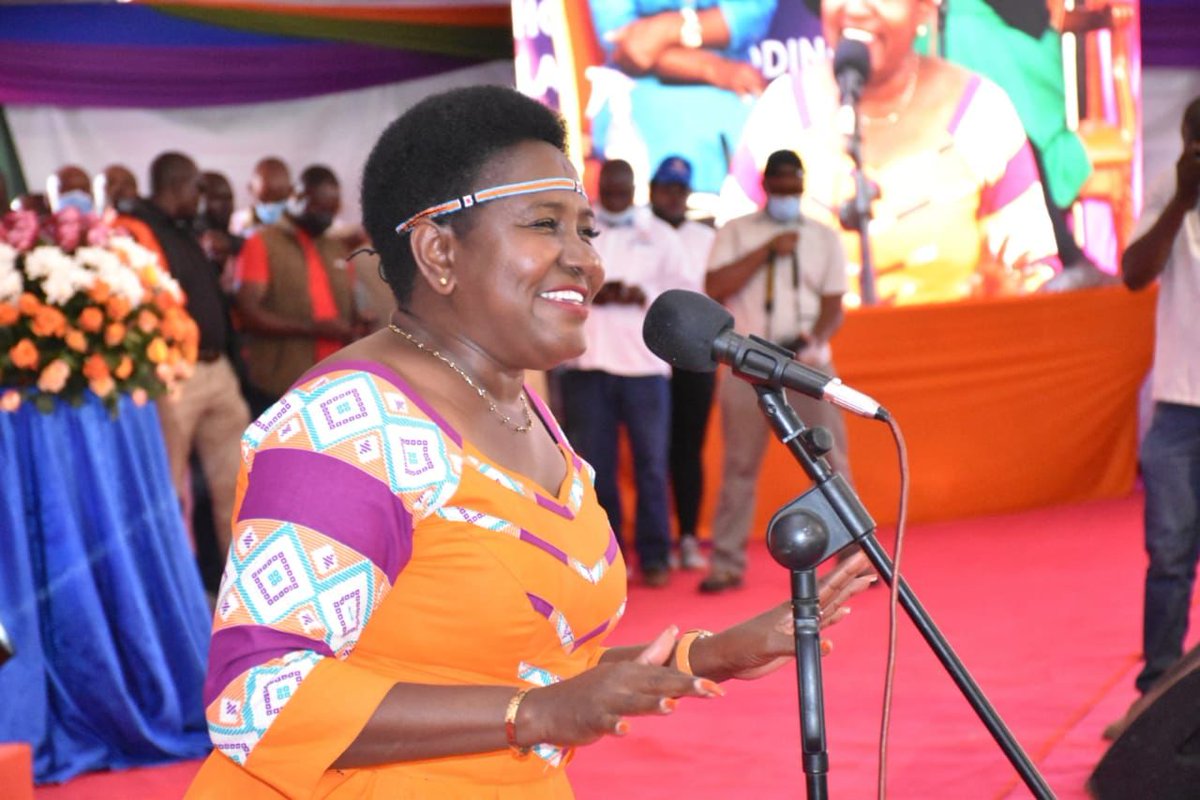 Malelueunice's tweet photo. Madam president in makueni,Azimio la umoja.
@RailaOdinga @edwinsifuna @Mponjiwa @LizAdundo1 
#ODMwomenLeague
#ODMYoungCaptains https://t.co/piAVCXhh7E