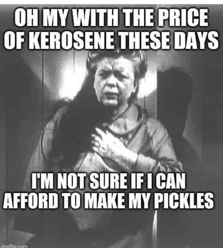 MayberryHaven's tweet photo. https://t.co/MVTmtA8Qd3 #pickles #mayberry #andygriffith #andygriffithshow #auntbee https://t.co/C6qtNSEcl9