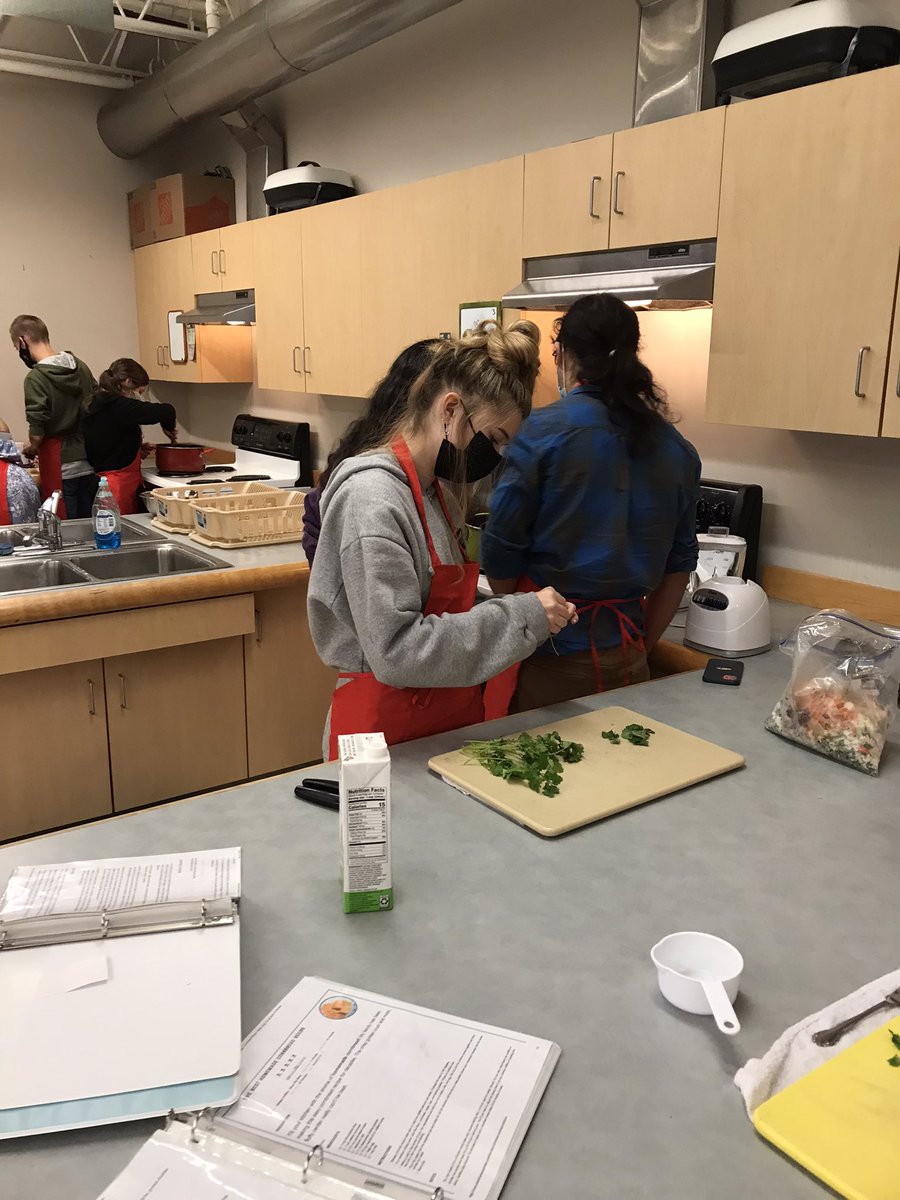 Intro to Foods making chili and corn bread today. Perfect day for a warm meal. #hdhspride