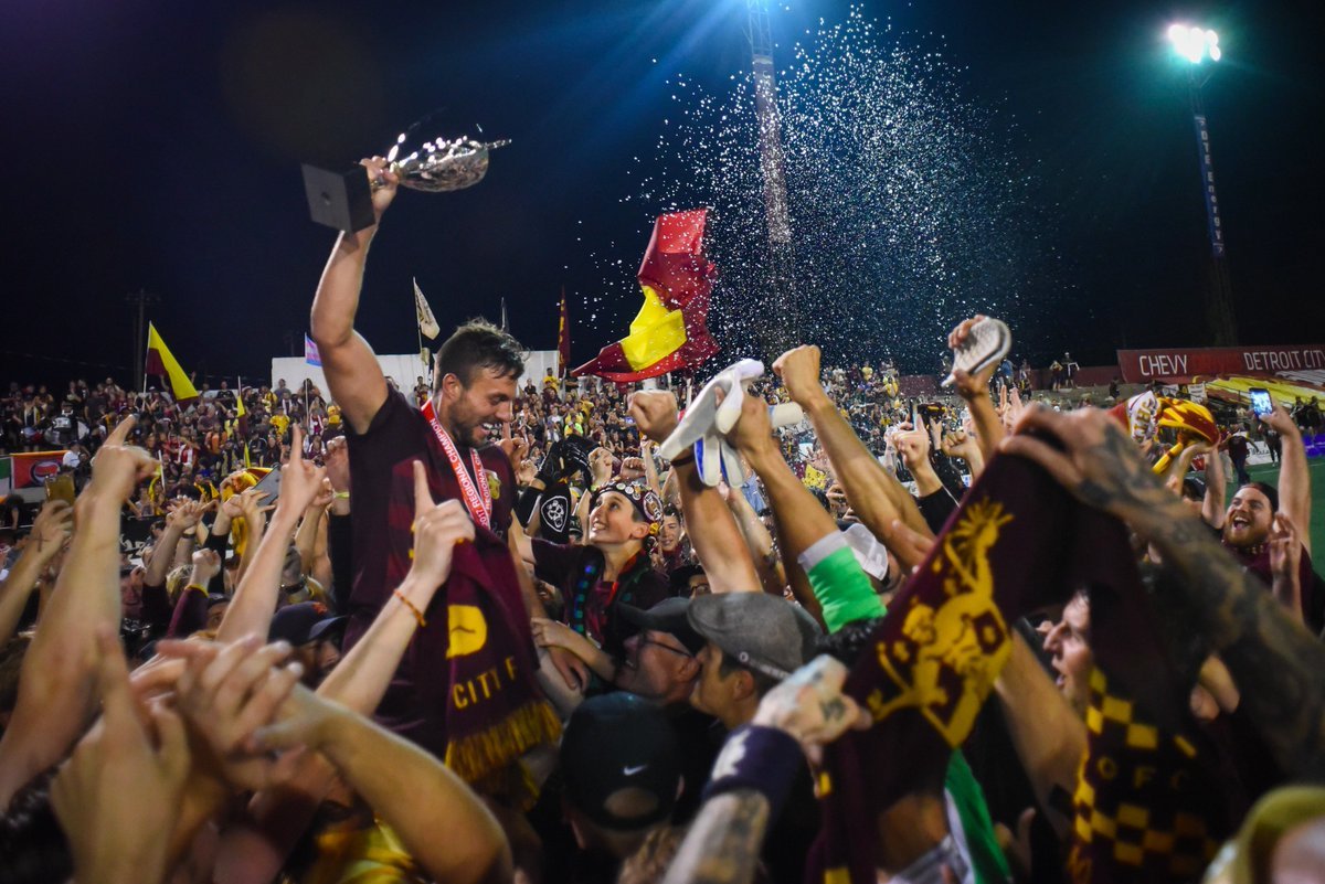 ReimagineNYC's tweet photo. Read: Detroit City FC to the USL is a Chance for Independent Soccer to Continue to Grow in the U.S.

@DetroitCityFC @USL_HQ @USLChampionship 

https://t.co/pYuWeQ4AJl https://t.co/MgZdc4Vsgq