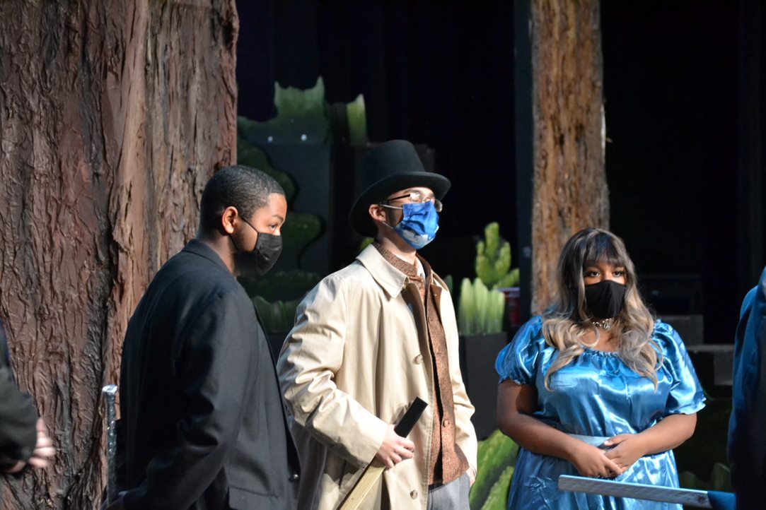 Sneak peek from rehearsals of A Midsummer Night's Dream! Come see the show November 18, 19, and 20 in the GMHS auditorium! Tickets available here: onthestage.tickets/show/groveport…