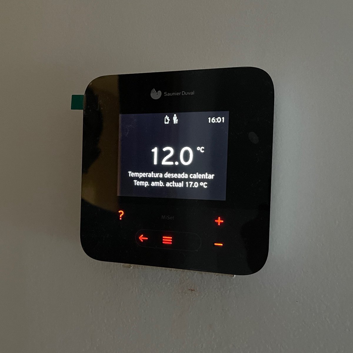 semogas_inst's tweet photo. ✅🛀👨🔧🏡 Instalación #caldera inteligente @saunierduval Themafast Condens MI 26 kW con #MiSet realizada en #Andoain, #Gipuzkoa, #Renove #inconformista con 150 € (solo hasta 30 Noviembre).
#FelizViernes #RenuevaTuCaldera #instalxpert #SaunierDuval
-> https://t.co/qMAHlHCTem <- 🔧 https://t.co/BG6JXr0i9f