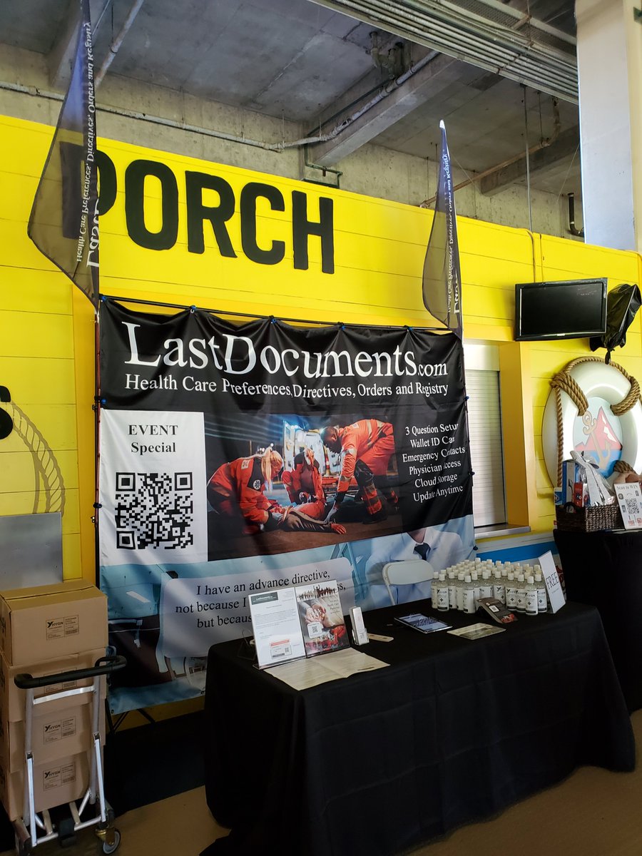LastDocuments's tweet photo. #AdvanceDirective at #SeniorExpo @Angels Stadium #LastDocuments https://t.co/9TwjJfmN4O
