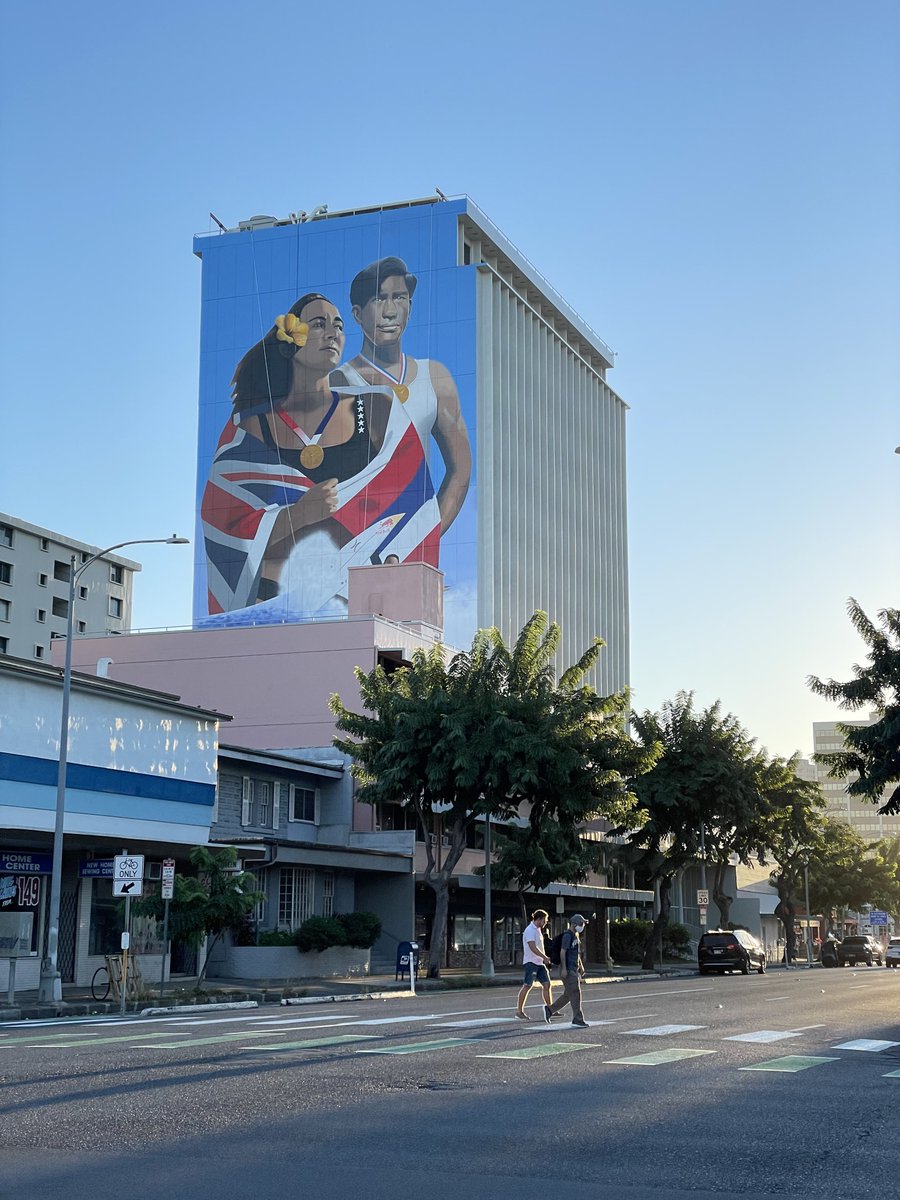 I forgot to post these, but I took them the other day on my walk. The mural by #KameaHadar appears to be complete. #DukeKahanamoku #CarissaMoore #olympians #powwowhawaii