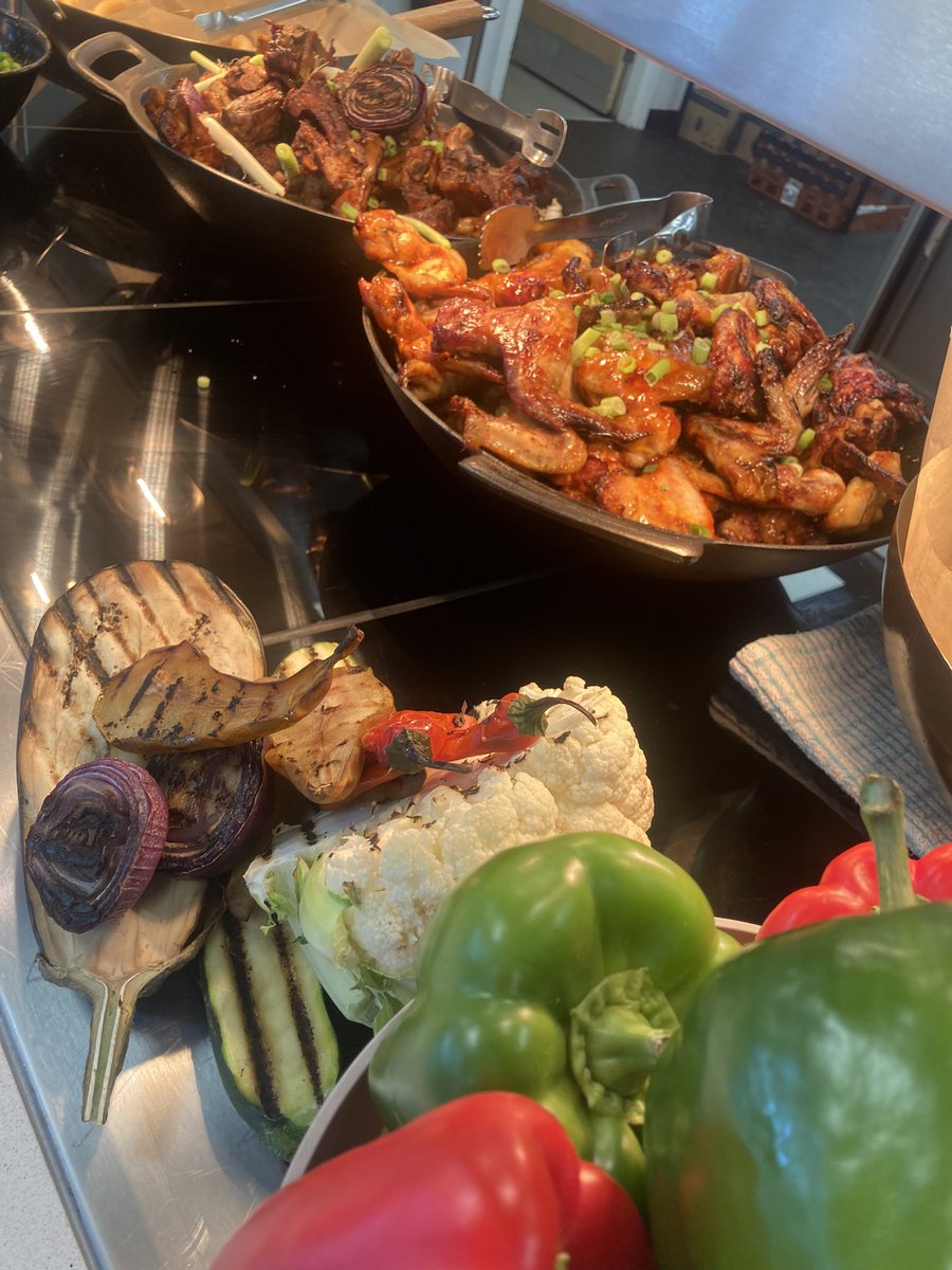 ChefRobWilliams's tweet image. Another great day at Rydal Penrhos. Wings and Ribs combo day. Or  Vegetable Gyoza’s @RydalPenrhos @Traceykeane123 @HolroydHowe thanks to @SmithMiffy2009 for his help today.