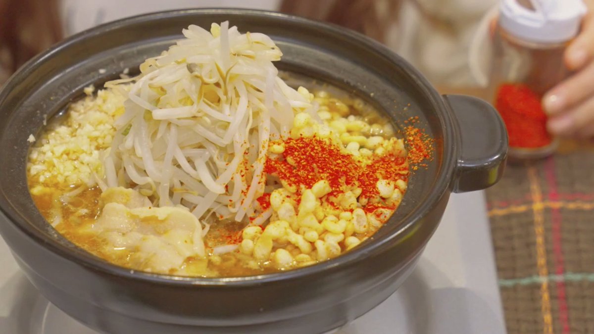 usokoj's tweet photo. bon cabenya kebanyakan 🌶️
nggak semua sekalian taburin 🥵
asli ngakak parah e miris channel 😳
#大谷映美里 #みりらーめん #千里眼 #ramenwalker #tokolan #もやし #からあげ #ayamgoreng #にんにく #bawangputih #wibu #bau #bawang #麺 #mie #hotpot #生卵 #telur #mentah #egg #chilly https://t.co/bXU9cdqyIj