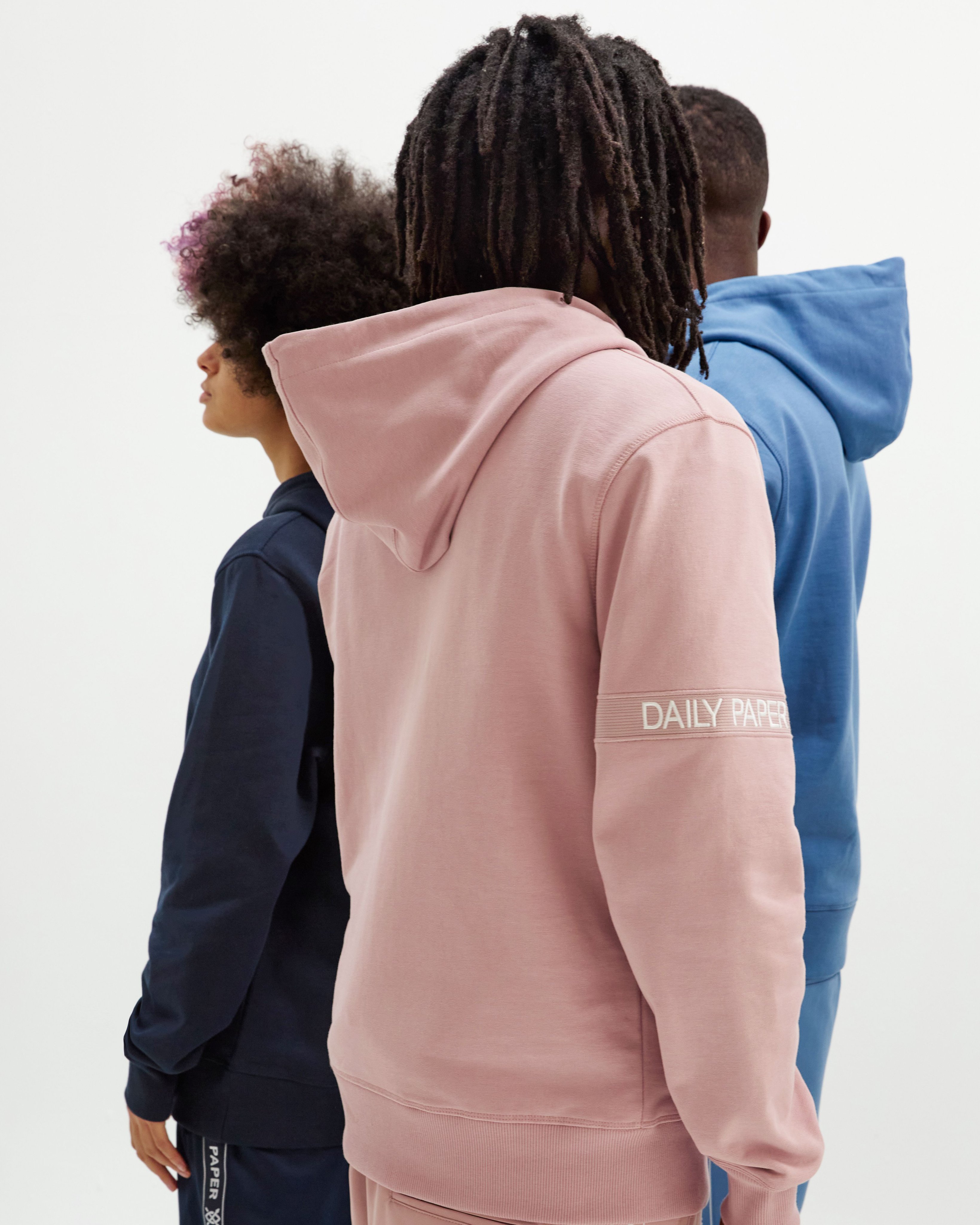 Daily Paper on X Made from ultra soft fleece back cotton jersey discover our updated Tonal Captain hoodies with co ord Etape bottoms delivered in tonal hues. Available globally online https t fP7WK...