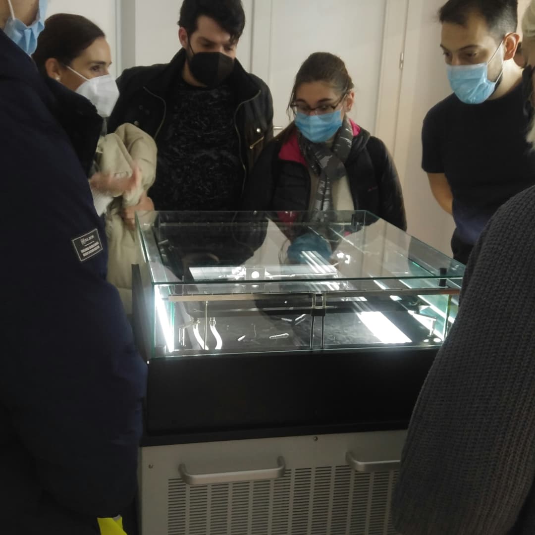 CAPAUnizar's tweet photo. Thanks to all the team of the @labsubcanfranc for this two days of activities. Today measuring radiactivity at the lab. #astroparticles, #DarkMatter, #undergroundLaboratories https://t.co/VzEFtFTo0o