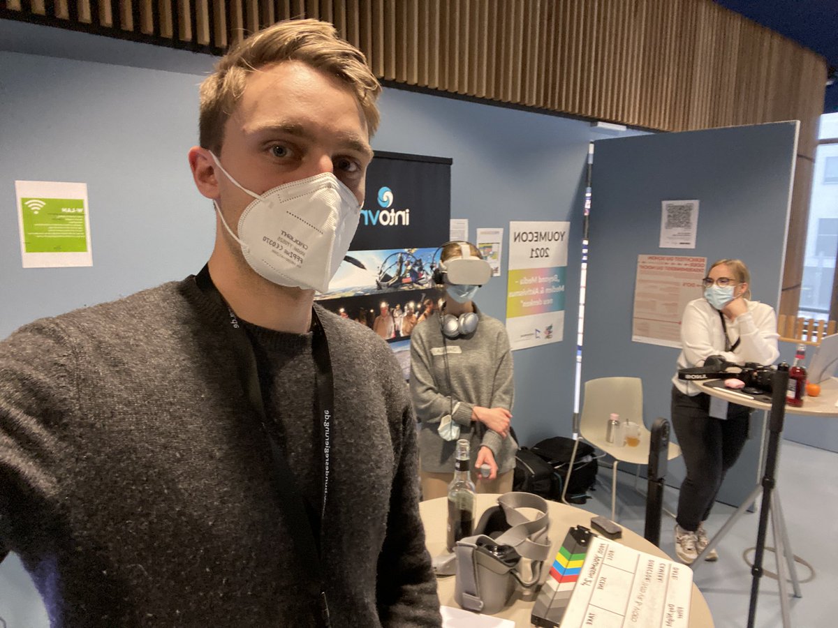 markuskowalski's tweet photo. Heute haben wir unsere Arbeit im Videobereich (360-Video, Mobile Reporting, Imagefilme) den jungen Medienmachern auf der Youth Media Convention #youmecon vorgestellt, einer Konferenz der @jugendpresse.
@into_vr @carolinenders https://t.co/L95A0OWHsz