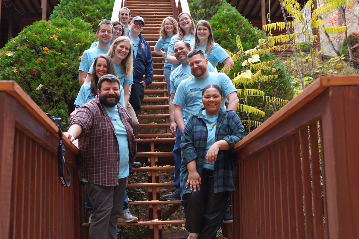 Lindsay Betzendahl tweet media