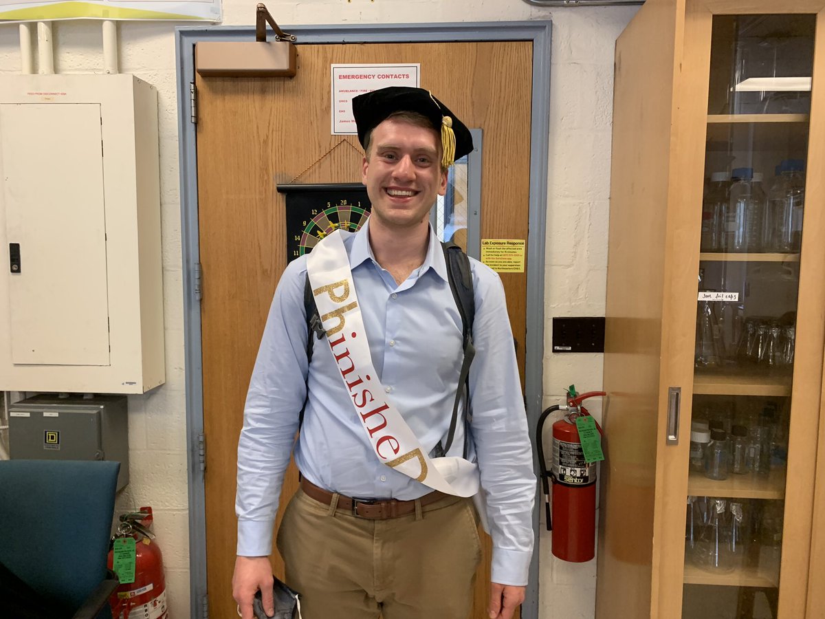 Congratulations Dr. Timothy Duerr! Our graduate student successfully defended his dissertation on patterning of regenerating axolotl limbs. Great job Tim!