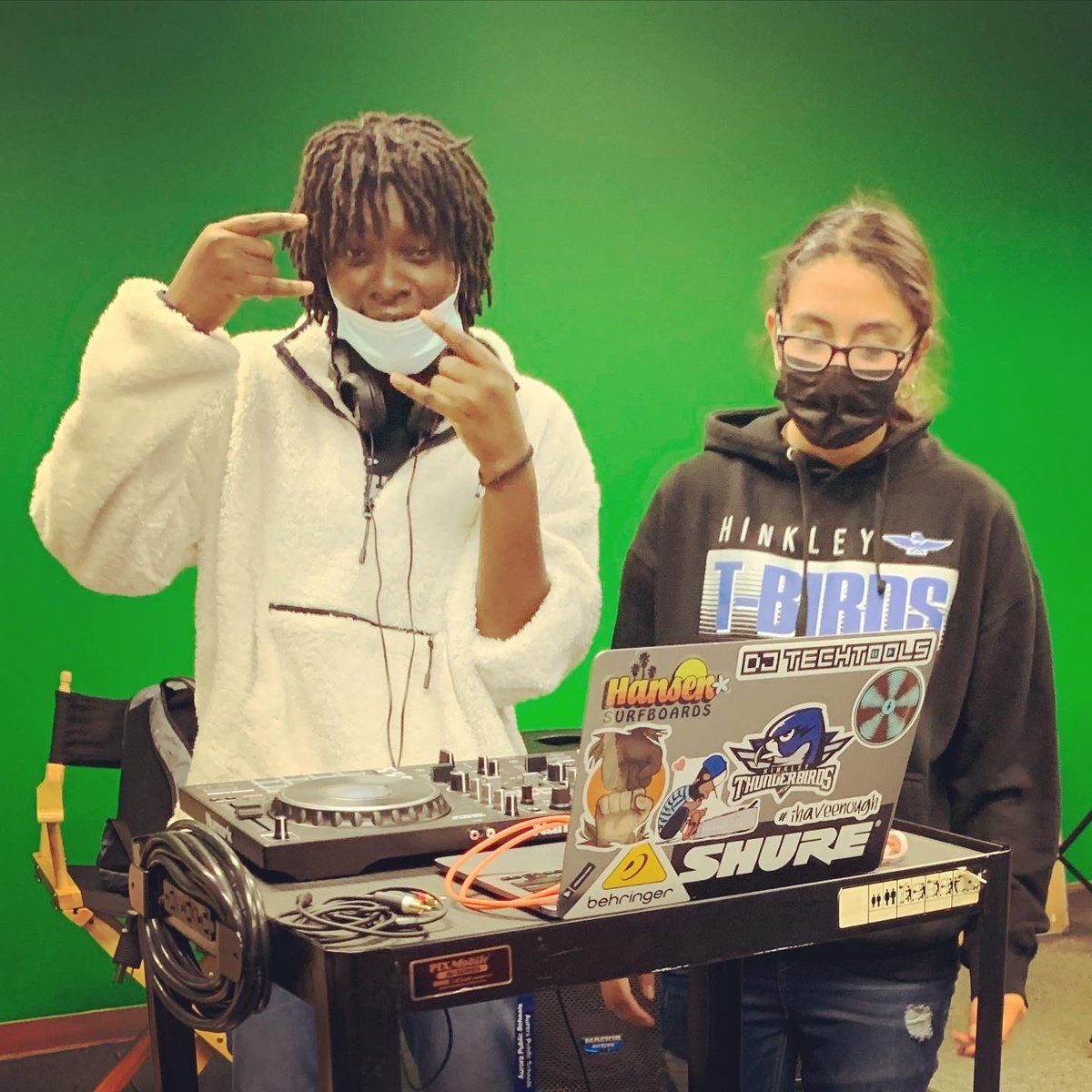 HinkleyBet's tweet photo. Fun Fridays begin TODAY at A-Lunch!!! #FunFriday #hinkleybet @HinkleyBet @HinkleyHS @hansensclasses #dj #musicismylife #FridayVibes #FridayFeeling #auroraartists #hinkleyhighschool https://t.co/k0CaG7WbxA