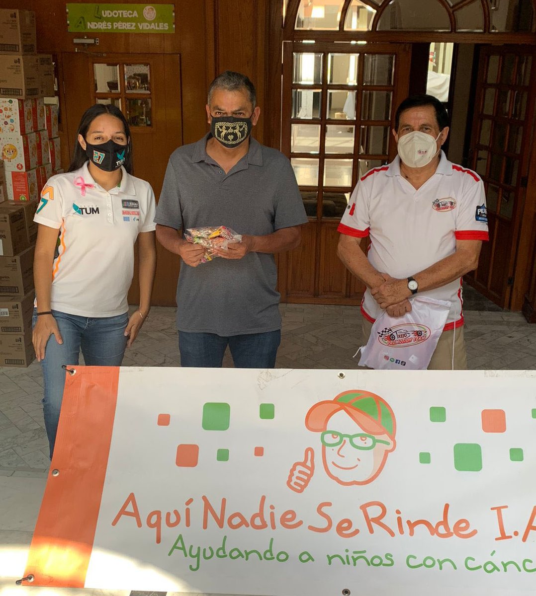 ANSeRiap's tweet photo. Agradecemos a @TrejoPromotion y a #ValeAranda, piloto de la #Nascar, por sumarse a la causa donando dulces para nuestras niñas, niños y adolescentes con cáncer. ¡Un dulce que les alegrará el día y el corazón!
#ActitudNoMeRindo
#DeCorazónACorazón https://t.co/QLdmno5cV9