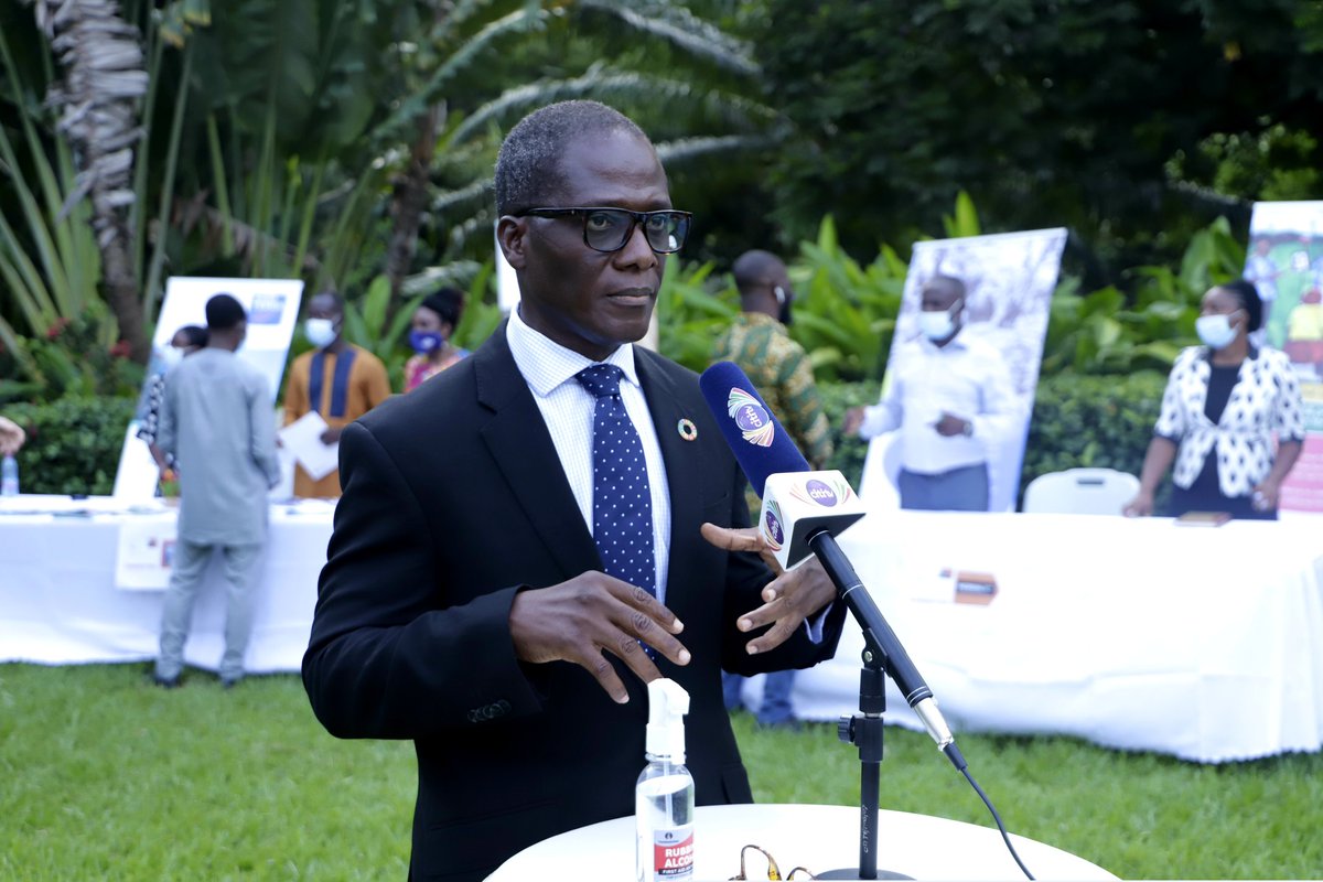 Solidaridad_wa's tweet photo. Yesterday's #OrangeCocoaDay by @NLinGhana was awesome as we and other exhibitors showcased products and services in Ghana's #cocoasector
We emphasised the potential role of the service delivery model #RSCs example under #CORIPII funded by @NLinGhana to transform the #cocoasector https://t.co/DioQFI6oMF
