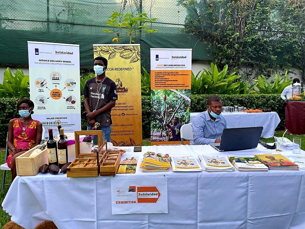 Solidaridad_wa's tweet photo. Yesterday's #OrangeCocoaDay by @NLinGhana was awesome as we and other exhibitors showcased products and services in Ghana's #cocoasector
We emphasised the potential role of the service delivery model #RSCs example under #CORIPII funded by @NLinGhana to transform the #cocoasector https://t.co/DioQFI6oMF