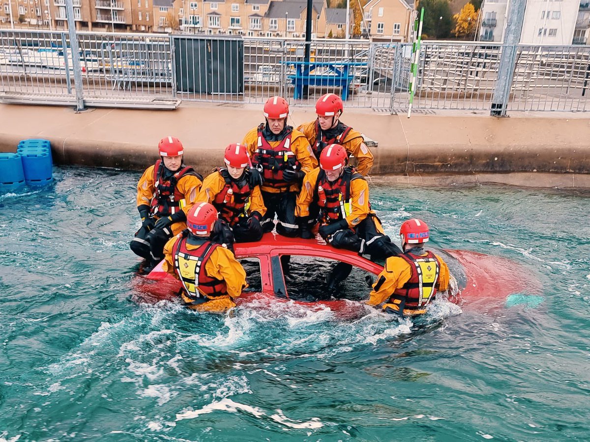 Tony Labrum tweet media