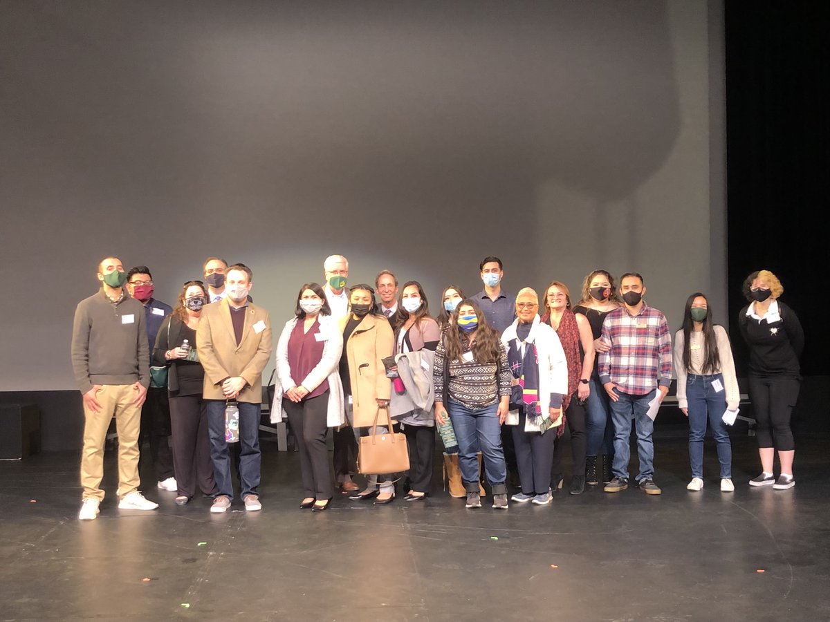 CalCommColleges's tweet photo. This week Acting Chancellor @daisygonzales visited @nvcollege on the #CACommunityColleges #StudentCenteredListeningTour, where she met with students to hear about their successes and challenges and have a discussion about the #VisionForSuccess.
#ICanGoToCollege
#TrueCostofSuccess https://t.co/yZm3u6E37u