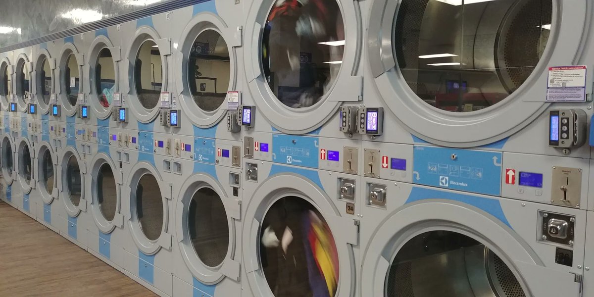Spring_Clean_CO's tweet photo. It's Friday here at Spring Clean and that means
FREE SOAP! (until 5pm)
Choose between:
Arm&amp;Hammer or All Free and Clear
#washing #laundry #laundryday #laundrytime #washdryfold #washanddry #soap #laundryservice #selfserve #selfservelaundry #Colorado #coloradosprings #freesoap https://t.co/hIETBv46e3