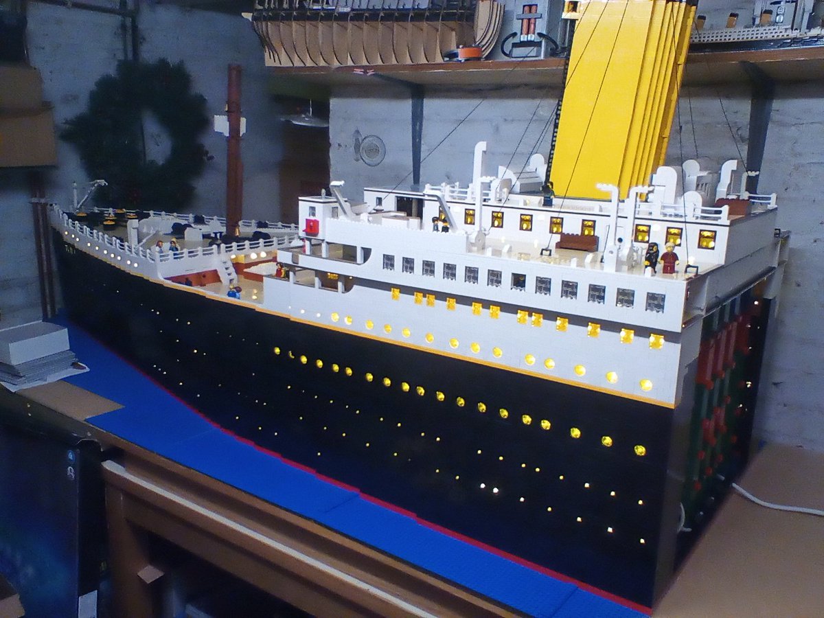 Raymond_Collie's tweet photo. Lego Titanic Update 🚢

#lego #legooriginal #LegoIdeas #LegoTitanic https://t.co/ldbTSSECQA