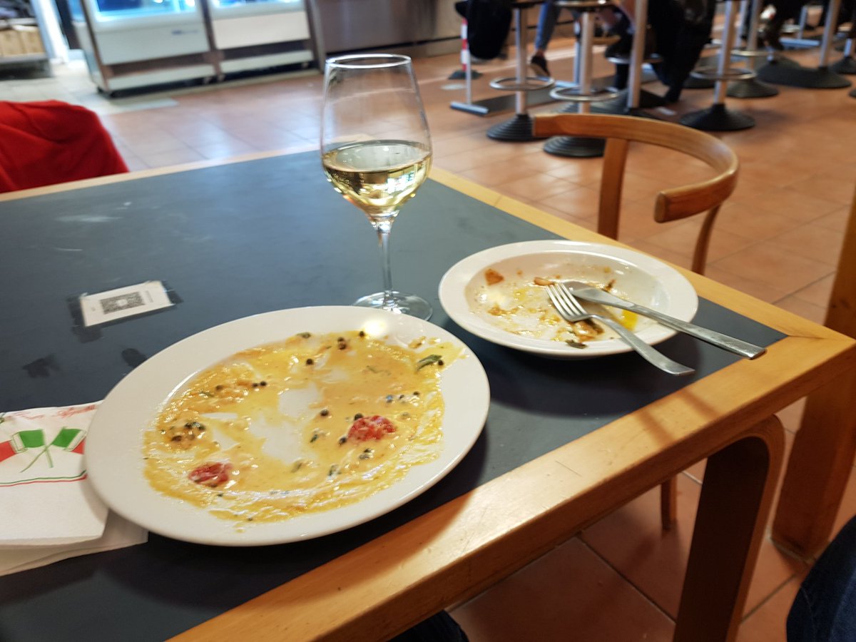 _Matthze_'s tweet image. Uuuppssiiiii...
Da hab ich wohl zu spät an das Foto gedacht...