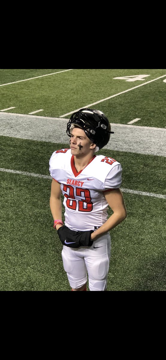 My football career has came to an end, love all the men I’ve been around and be privileged to play with all these years. Thank y’all. #23 Out. Forever a lion🦁❤️🖤🤍 <a href="/searcyfb/">Searcy Lion Football</a> <a href="/MarkKelley33/">Mark Kelley</a> <a href="/CoachSchucker/">Trey Schucker</a> <a href="/zclark730/">Zak Clark</a> <a href="/searcyfb/">Searcy Lion Football</a> @