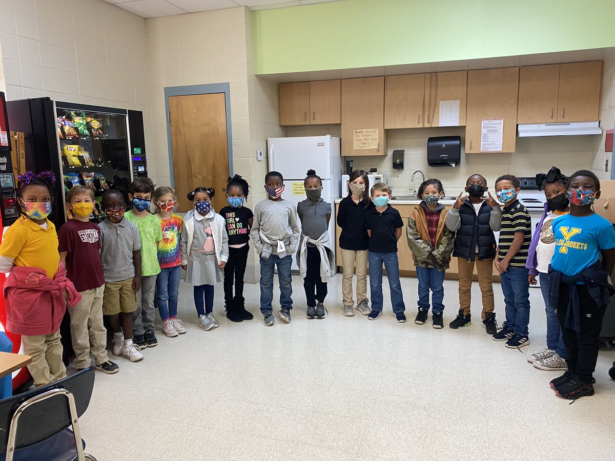 this week we’ve talked about charitable giving. we’ve held a canned food drive at our school and taken a tour of sudduth’s clothes closet. giving to others is needed and fun. ❤️ <a href="/StarkvilleSD/">Starkville Schools</a> <a href="/SudduthJackets/">Principal Abraham</a>