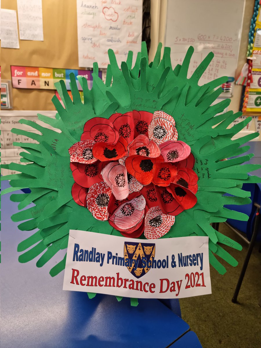 RandlayPrimary's tweet image. Base 10 children have been busy making this wreath in preparation for Sunday's service in the Town Park, where they will be singing.