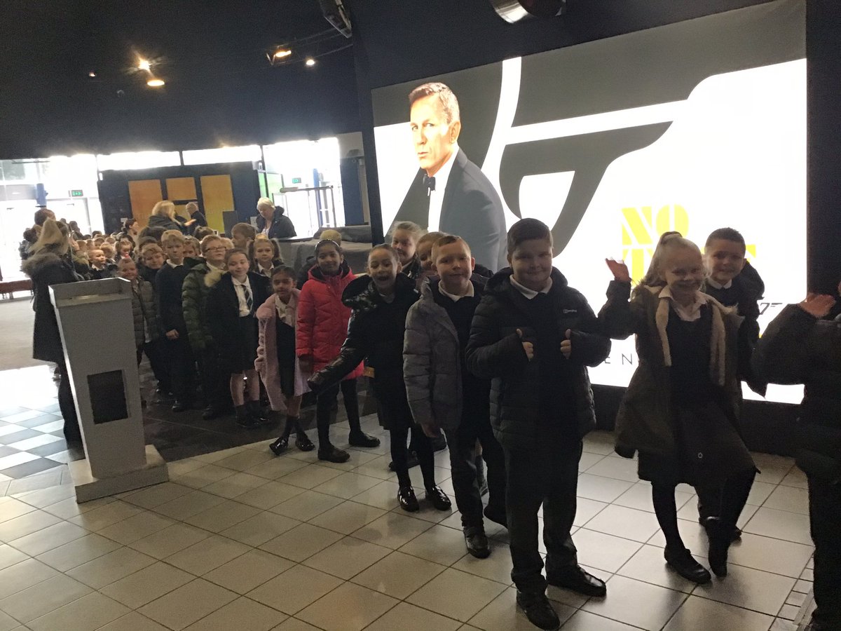 oakSomervilleP1's tweet photo. Oak and Douglas Fir had a great time at the cinema today. @oakSomervilleP1 @DouglasFirSome1 https://t.co/sQySA4ARI5