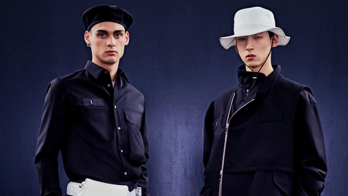 theindustryfash's tweet photo. Dior has launched its latest collaborative menswear capsule, partnering with sacai for a project which the house described as a "creative conversation between two designers, two heritages and two cultures".
#diorxsacai #dior #sacai #fashionnews
https://t.co/wwYcgGnySd https://t.co/7fklMGX5af
