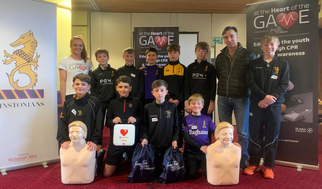 AtTHOTG's tweet photo. First stop… @instonianshc Delighted to have educated my first group of young players on CPR and AED awareness. The boys were fantastic and are a real credit to their club. Well done Seahorses❤️ 
https://t.co/PnXO5v5pbO  #belfastcityairport #ulsterhockey #stjohnni https://t.co/BovlWtyDJ8