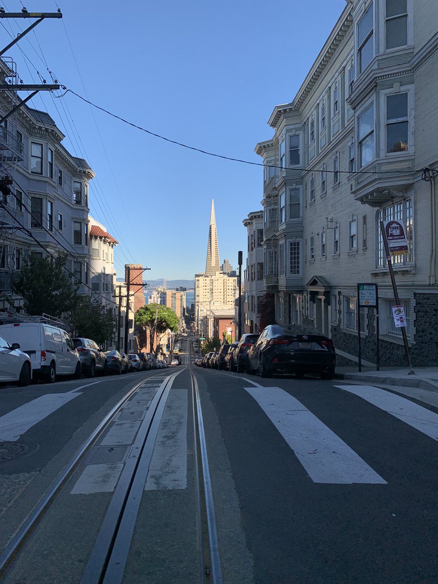 minzosh's tweet photo. Oh hey there, San Fran ☀️ https://t.co/X36ndJVDde